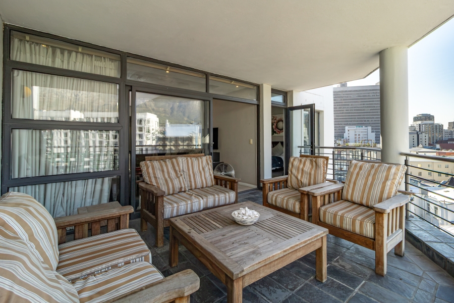 2 Bedroom Property for Sale in Cape Town City Centre Western Cape
